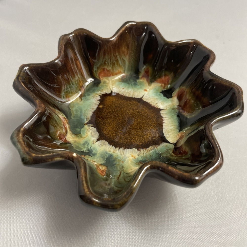 Vintage 60s Dryden Pottery Bowl Drip Glaze Fluted Hot Springs Arkansas USA